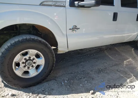 2012 Ford F-250 Xlt из США, поврежденный, VIN 1FT7W2BT4CEA27614